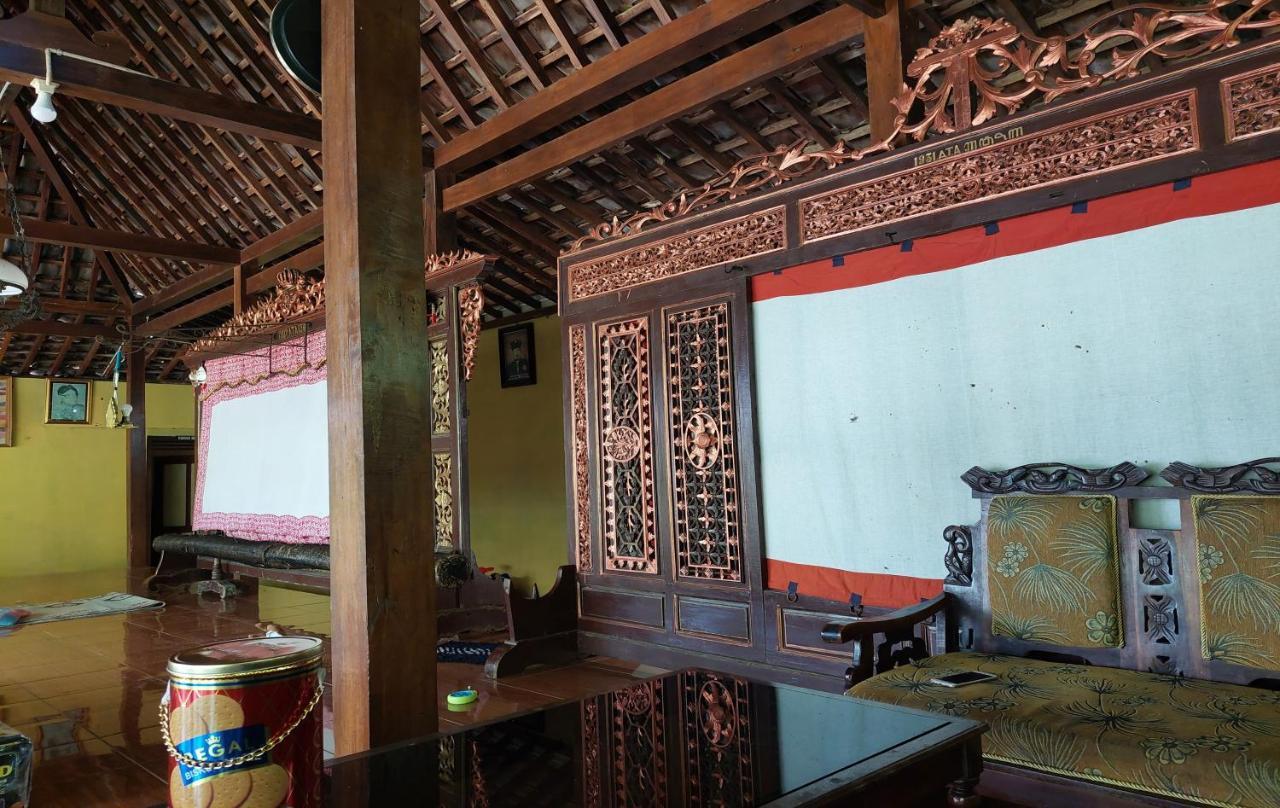 Nara Homestay Syariah Mangunan Εξωτερικό φωτογραφία