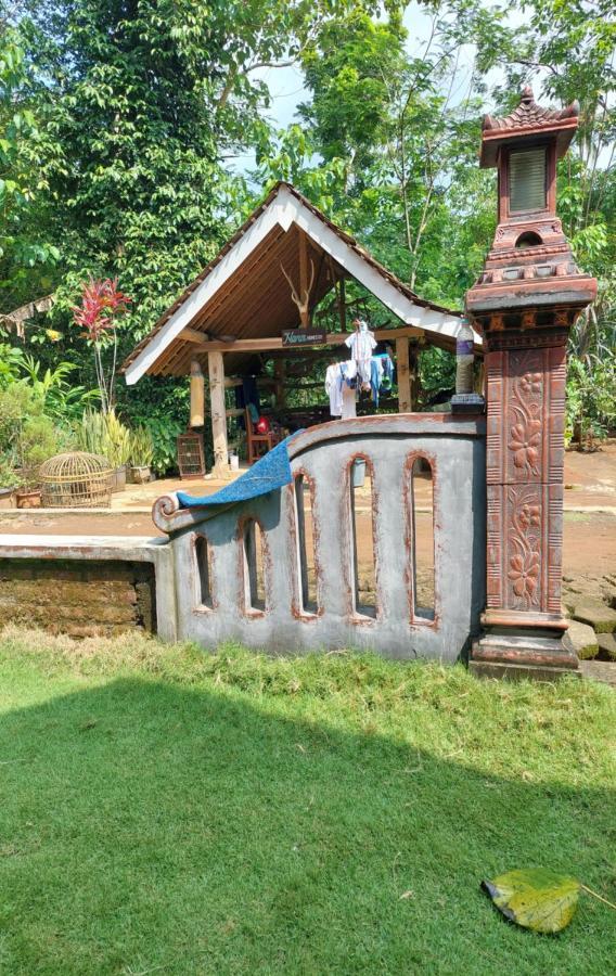 Nara Homestay Syariah Mangunan Εξωτερικό φωτογραφία