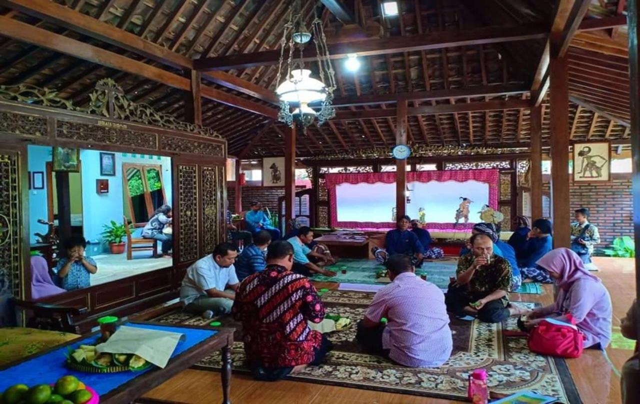 Nara Homestay Syariah Mangunan Εξωτερικό φωτογραφία